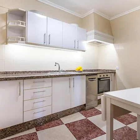 Nyaraló Paradiset *