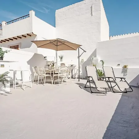Paradiset Σπίτι διακοπών Εστεπόνα